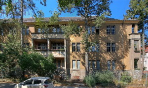 Geisterhaus an der Ecke Ehrenfelsstrae/Ecke Loreleystrae in Karlshorst