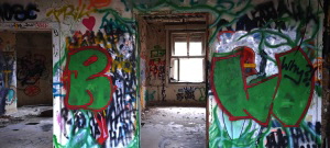 Moderne Ruine seit 1997: Kinderkrankenhaus in Berlin-Weissensee
