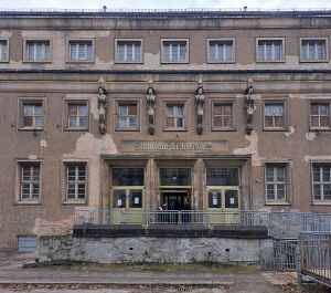 Stadbad_Lichtenberg_050_klein