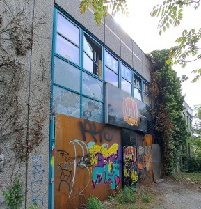 verrammelte Fenster