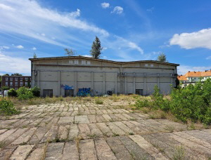 Hallen_Wilhelmsdorfer_Landstr_43_170_klein